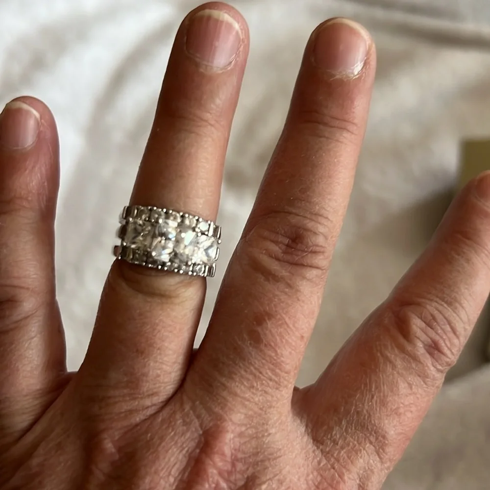 Elegant Sterling Silver-Engagement & Wedding Ring Set – Princess Cut & Round CZ